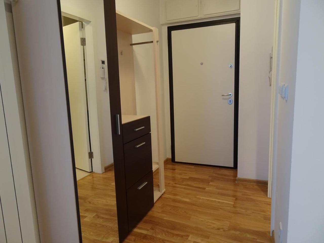 Quiet Apartment In City Center, Free Private Parking Sarajevo Bagian luar foto